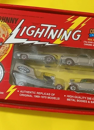 Johnny Lightning Commemorative 4 car set, marca: Johnny Lightning, estado: Muito bom, tamanho: Prematuro, até 44 cm, €21.00, €22.75 inclui Proteção do Comprador