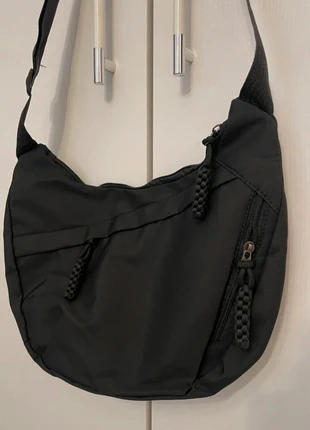Sacoche crossbody style japonais/coréen imperméable noir, marque: Japan Style, état: Très bon état, 30,00 €, 32,20 € Protection acheteurs incluse
