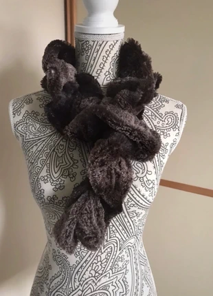 Écharpe marron , staat: Nieuw zonder prijskaartje, € 2,00, € 2,80 inclusief Kopersbescherming