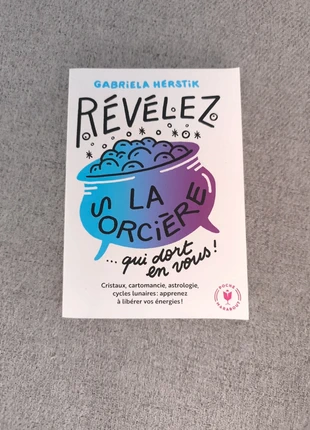 Révélez la sorcière qui dort en vous, estado: Muito bom, €2.00, €2.80 inclui Proteção do Comprador