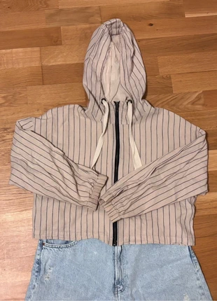 Beige Weste Größe S, marke: Native youth, zustand: Zufriedenstellend, größe: S / 36 / 8, 4,00 €, 4,90 € inklusive Vinted-Käuferschutz