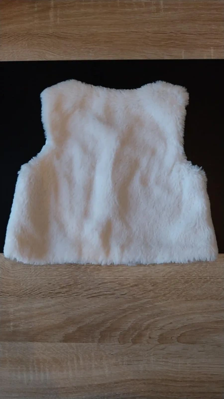 Gilet "fourrure" 9 mois - photo numéro 3