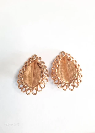Boucles d'oreilles vintage à clip feuille dorée, marke: Vintage Dressing, zustand: Sehr gut, 12,00 €, 13,30 € beinhaltet Vinted-Käuferschutz Pro