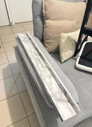 Étagère effet marbre, état: Très bon état, 5,00 €, 5,95 € Protection acheteurs incluse