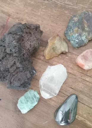 Lot de 7 minéraux, brand: Pierre, condition: Very good, €6.00, €7.00 includes Buyer Protection