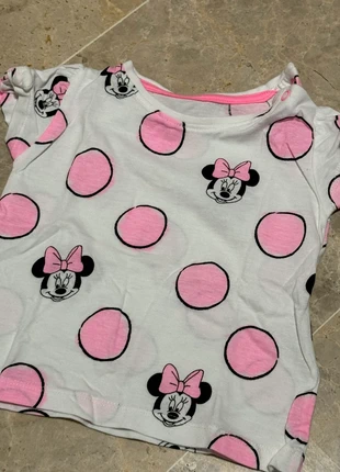 Camiseta minni, merk: Minnie, staat: Heel goed, maat: 3-6 maanden / 62 cm, € 2,50, € 3,33 inclusief Kopersbescherming