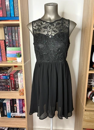 Magnifique robe à paillettes femme Shein, Très bon état, Taille S (36), marque: Shein, état: Très bon état, taille: S / 36 / 8, 5,00 €, 5,95 € Protection acheteurs incluse