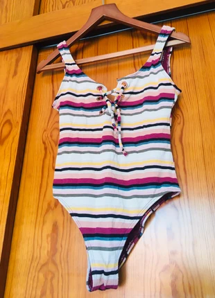 Bañador rayasXS/maillotXS/swimsuitXS, marque: Madrid, état: Neuf sans étiquette, taille: XS / 34 / 6, 3,80 €, 4,69 € Protection acheteurs incluse