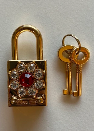 Cadenas + clés dorées strass Samantha Thavasa, merk: Samantha, staat: Heel goed, € 14,00, € 15,40 inclusief Kopersbescherming Pro