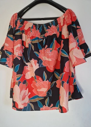 Blouse fleurie, marque: Shein, état: Bon état, taille: XL / 42 / 14, 2,50 €, 3,33 € Protection acheteurs incluse