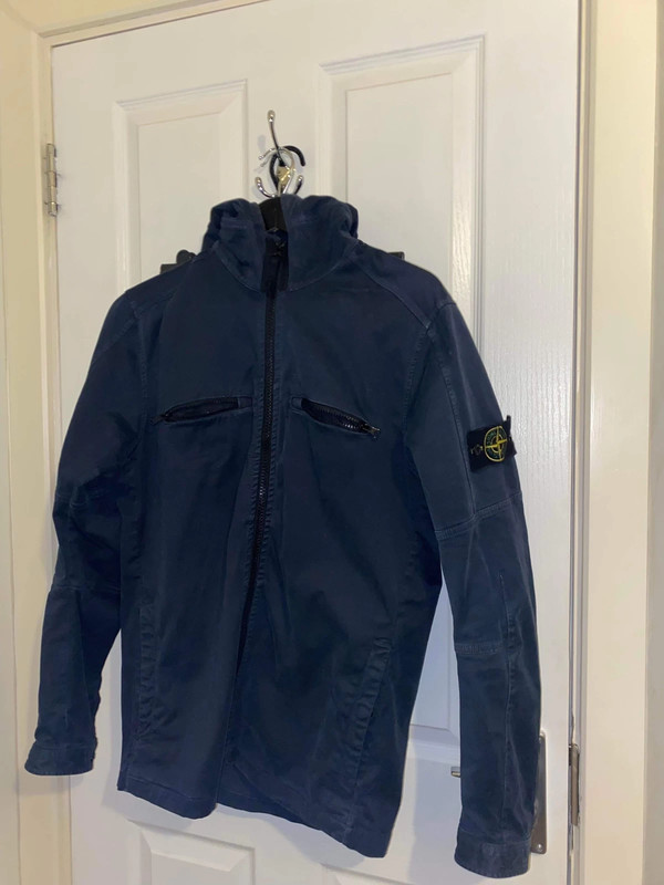 Navy blue stone island jacket sales