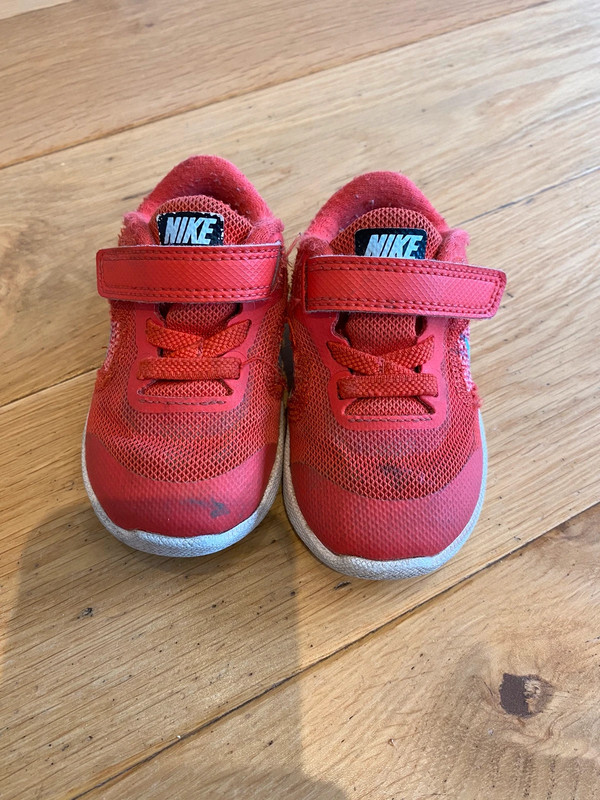 Nike Revolution 3 Trainers Baby Size 4.5 Vinted