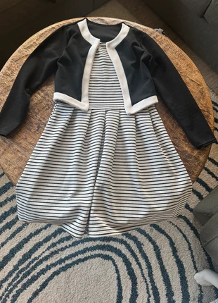 Robe fille 14ans fabriqué en France, staat: Goed, maat: Overige, € 10,50, € 11,73 inclusief Kopersbescherming