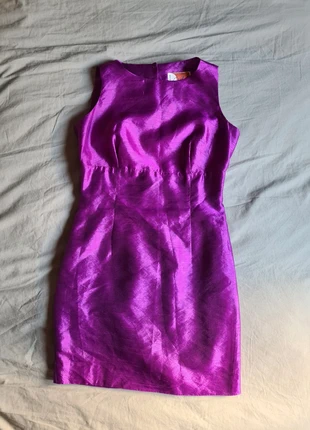 Vintage Fuchsia Shiny Sleeveless Dress – 1960s style from the 80s, marque: Vintage Dressing, état: Très bon état, taille: S / 36 / 8, 8,00 €, 9,10 € Protection acheteurs incluse