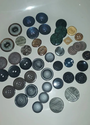 Boutons environ 75 pièces, marque: Buttons, état: Neuf sans étiquette, 6,50 €, 7,53 € Protection acheteurs incluse