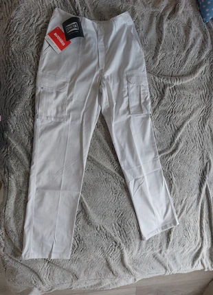 Pantalon utilitaire blanc Velilla (neuf – taille 46 ES = 44 FR), marca: Velilla, estado: Novo com etiquetas, tamanho: XL, €15.99, €17.49 inclui Proteção do Comprador