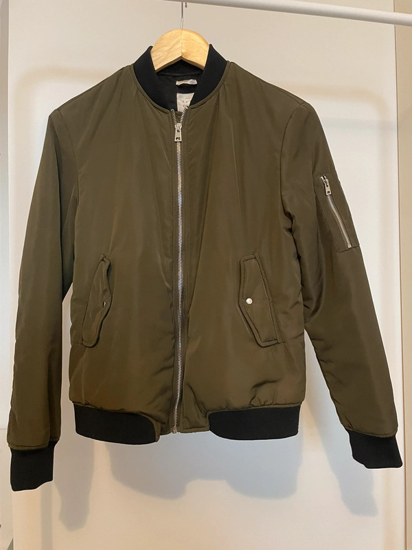 Khaki bomber store jacket zara