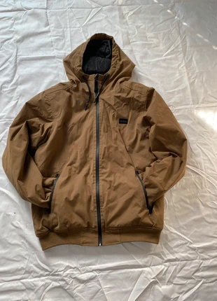 Winterjacke Itriedaly, marke: Iriedaily, zustand: Neu, größe: S, 25,00 €, 26,95 € inklusive Vinted-Käuferschutz