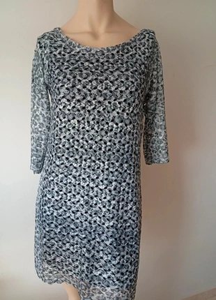 Sencillo vestido sin marca talla XL muy bueno, brand: sin marca, condizioni: Ottime, taglia: XL / IT 46 / EU 42, €12.00, €13.30 include la Protezione acquisti