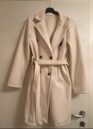 Cappotto con cinturetta, staat: Heel goed, maat: M / 38 / 10, € 15,00, € 16,45 inclusief Kopersbescherming