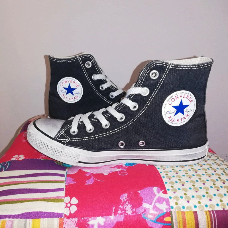 Black converse size 7.5 on sale