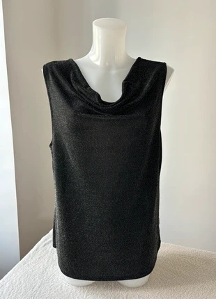 Magnifique haut pailleté avec décolleté🩶 taille XL camaïeu, marque: Camaïeu, état: Très bon état, taille: XL / 42 / 14, 7,50 €, 8,58 € Protection acheteurs incluse