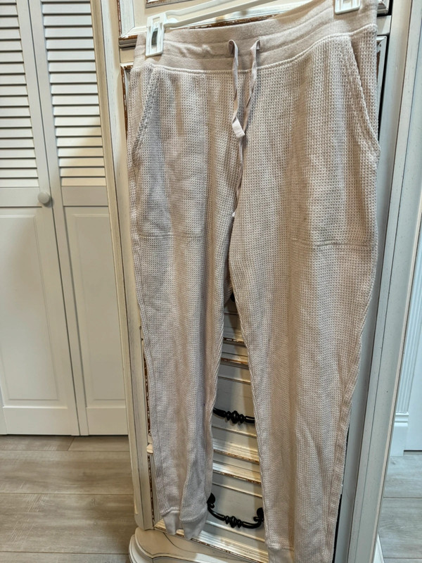 Stars Above Women Sweatpants Size XS 2