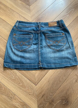 Jupe en jeans bleu, marque: Promod, état: Très bon état, taille: M / 38 / 10, 10,00 €, 11,20 € Protection acheteurs incluse