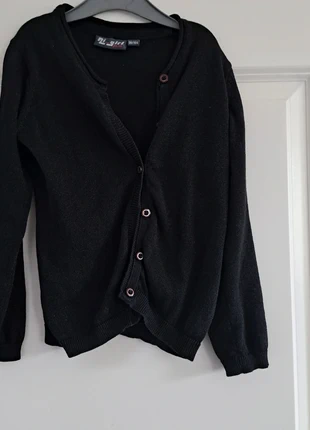 Vestje maat 98/104, marca: UIT, estado: Muito bom, tamanho: 3 anos / 98 cm, €1.00, €1.75 inclui Proteção do Comprador