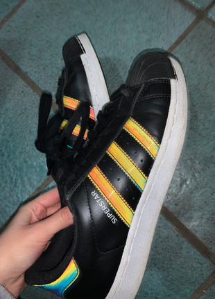 Adidas superstar multicolor Vinted