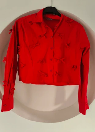 Reserved schleife Hemd Blouse crop top neu unbenutzt Red rot süß schleife kawaii, brand: Reserved, condizioni: Ottime, taglia: M / IT 42 / EU 38, €15.00, €16.45 include la Protezione acquisti