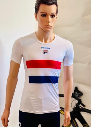 Sportkleding sportshirt hardloopshirt shirt maat L Fila Nederland Laufshirt, marca: FILA, estado: Nuevo sin etiquetas, tamaño: L, 27,50 €, 29,58 € Protección al comprador incluida
