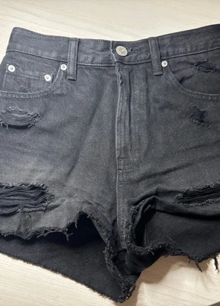 Pantaloncini corti, marke: Pull & Bear, zustand: Sehr gut, größe: XS / 34 / 6, 10,00 €, 11,20 € inklusive Vinted-Käuferschutz