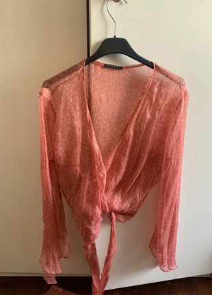 Summer red blouse, marke: Sisley, zustand: Sehr gut, größe: M / 38 / 10, 7,00 €, 8,05 € inklusive Vinted-Käuferschutz