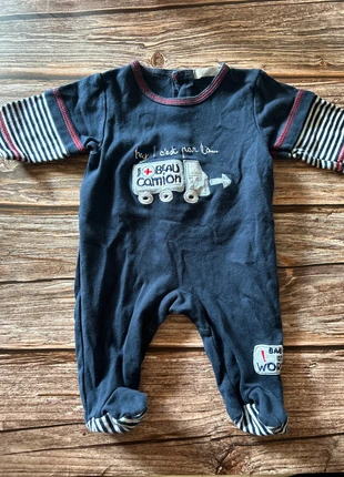 Pyjamas léger, marke: 3 Suisses, zustand: Sehr gut, größe: Bis zu 1 Monat / 50, 1,00 €, 1,75 € inklusive Vinted-Käuferschutz