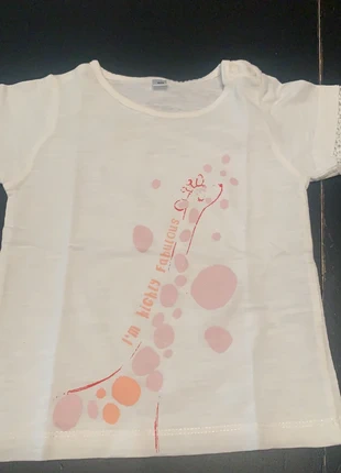 T-shirt , merk: Zeeman, staat: Goed, maat: 12-18 maanden / 80 cm, € 1,50, € 2,28 inclusief Kopersbescherming