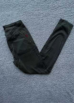 Pantalon vert militaire Femme Ralph Lauren Taille S, marque: Ralph Lauren, état: Très bon état, taille: S / 36 / 8, 20,00 €, 21,70 € Protection acheteurs incluse