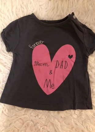 Tshirtje meisje, état: Très bon état, taille: Jusqu'à 1 mois / 50 cm, 1,00 €, 1,75 € Protection acheteurs incluse