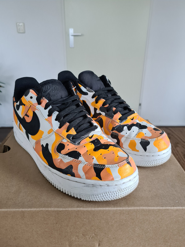 Nike air force 1 low hot sale camo orange