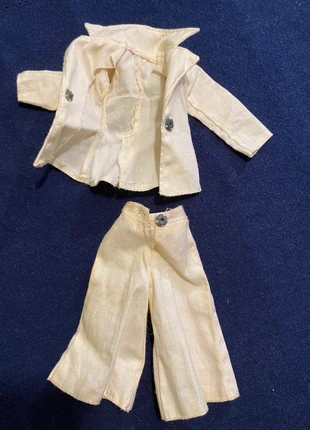 Tenue Sindy vintage écru, marque: Sindy, état: Bon état, taille: Taille unique, 9,00 €, 10,15 € Protection acheteurs incluse