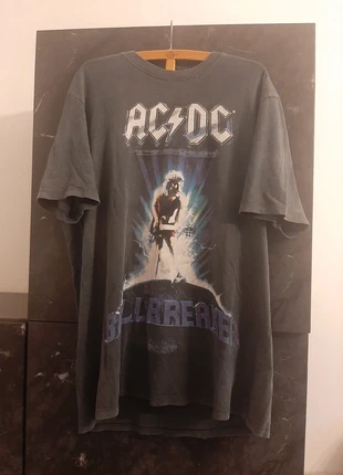 T-shirt Ac/Dc Ballbreaker, marke: AC/DC, zustand: Gut, größe: M, 12,00 €, 13,30 € inklusive Vinted-Käuferschutz