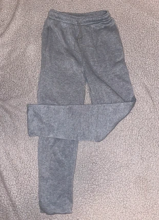 Jogging, état: Très bon état, taille: XS / 34 / 6, 5,00 €, 5,95 € Protection acheteurs incluse