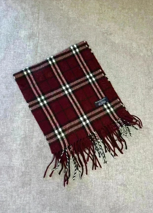 Écharpe Burberry bordeaux, marque: Burberry, état: Très bon état, 45,00 €, 47,95 € Protection acheteurs (Pro) incluse