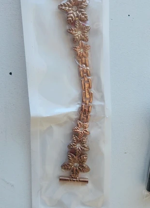 Gold-Tone Floral Watch Replacement Strap - New, marque: Amazon, état: Neuf sans étiquette, 5,00 €, 5,95 € Protection acheteurs incluse