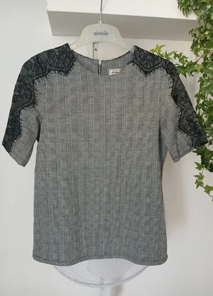 T-shirt à carreaux noir et blanc avec dentelle Pimkie taille s, brand: Pimkie, condizioni: Ottime, taglia: S / IT 40 / EU 36, €5.00, €5.95 include la Protezione acquisti