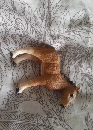 Poulain dartmoor schleich, marke: Schleich, zustand: Sehr gut, größe: Einheitsgröße, 5,00 €, 5,95 € inklusive Vinted-Käuferschutz