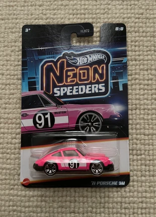 Hot Wheels Neon Speeders - ‘71 Porsche 911 - Metal Base, merk: Hot Wheels, staat: Heel goed, maat: Universeel, € 11,00, € 12,25 inclusief Kopersbescherming