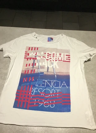 Tee-shirts, brand: Devred, condition: Very good, size: XL, €1.00, €1.75 includes Buyer Protection