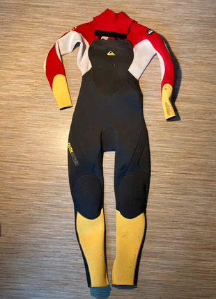 Combinaison de surf Quicksilver, marque: Quiksilver, état: Très bon état, taille: 12 ans / 152 cm, 40,00 €, 42,70 € Protection acheteurs incluse