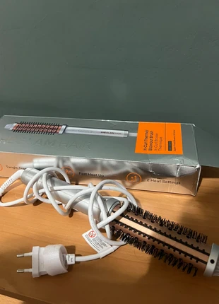 It curl thermal blowout brush. Spazzola per piega, SHEIN., merk: Shein, staat: Heel goed, € 5,00, € 5,95 inclusief Kopersbescherming